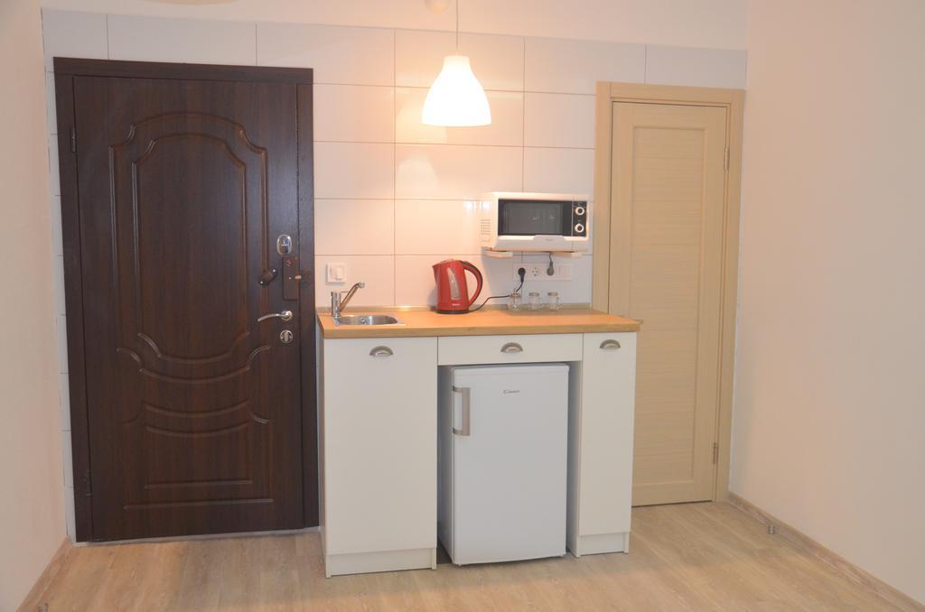 Sky Apartment Virmenska Kyiv Exterior photo