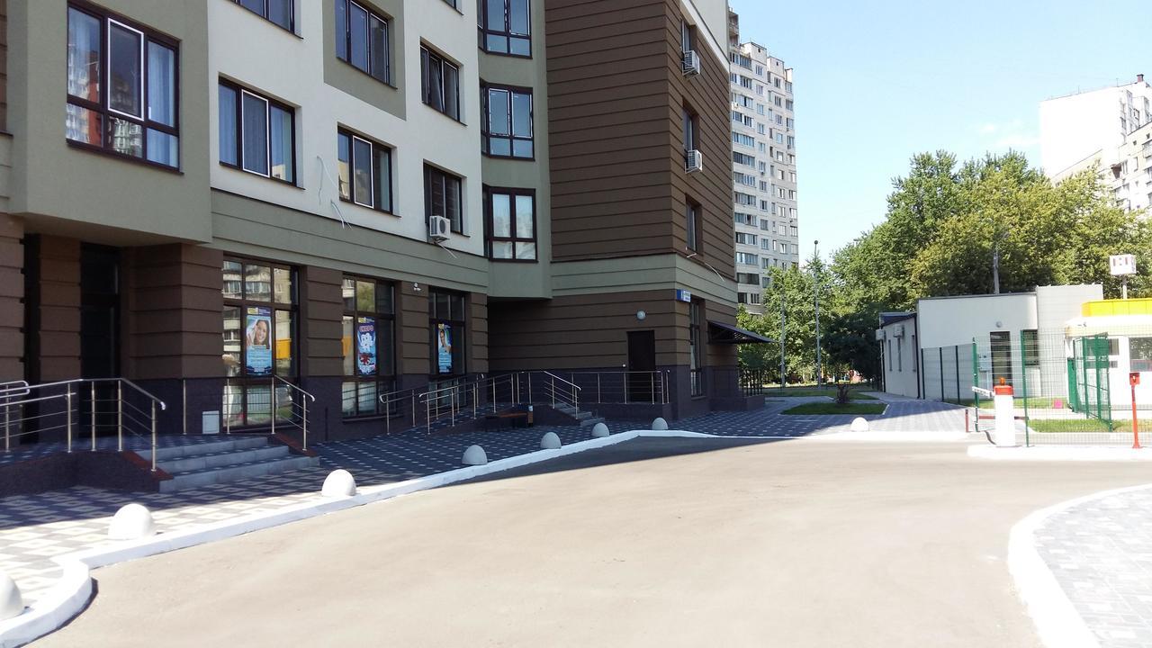 Sky Apartment Virmenska Kyiv Exterior photo
