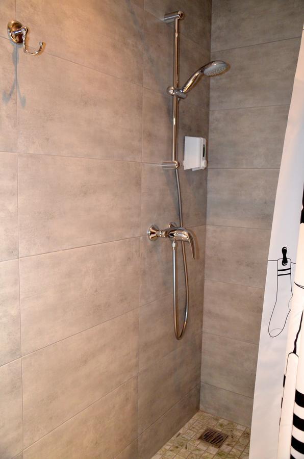 Sky Apartment Virmenska Kyiv Exterior photo